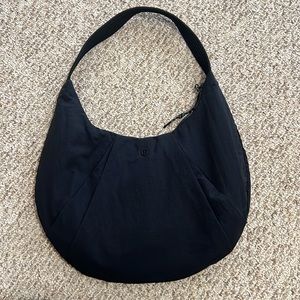 Lululemon Pleated Shoulder bag